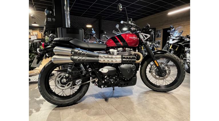 TRIUMPH STREET SCRAMBLER  900