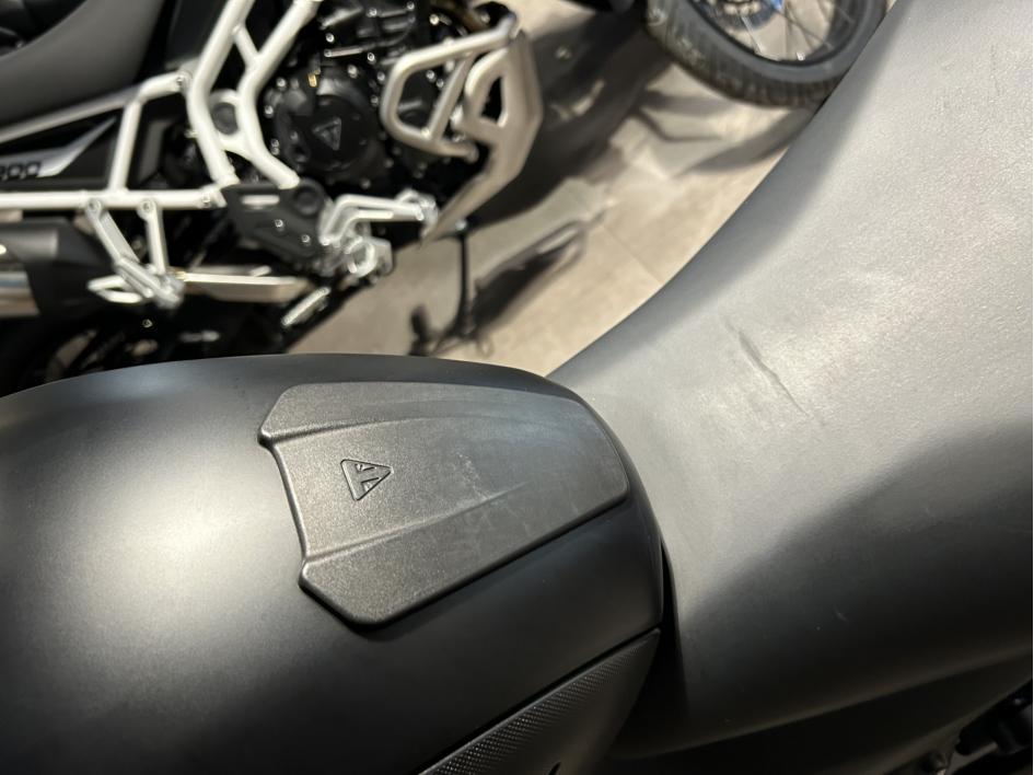 TRIUMPH TRIDENT 660 - COMPATIBLE A2 - LOA POSSIBLE