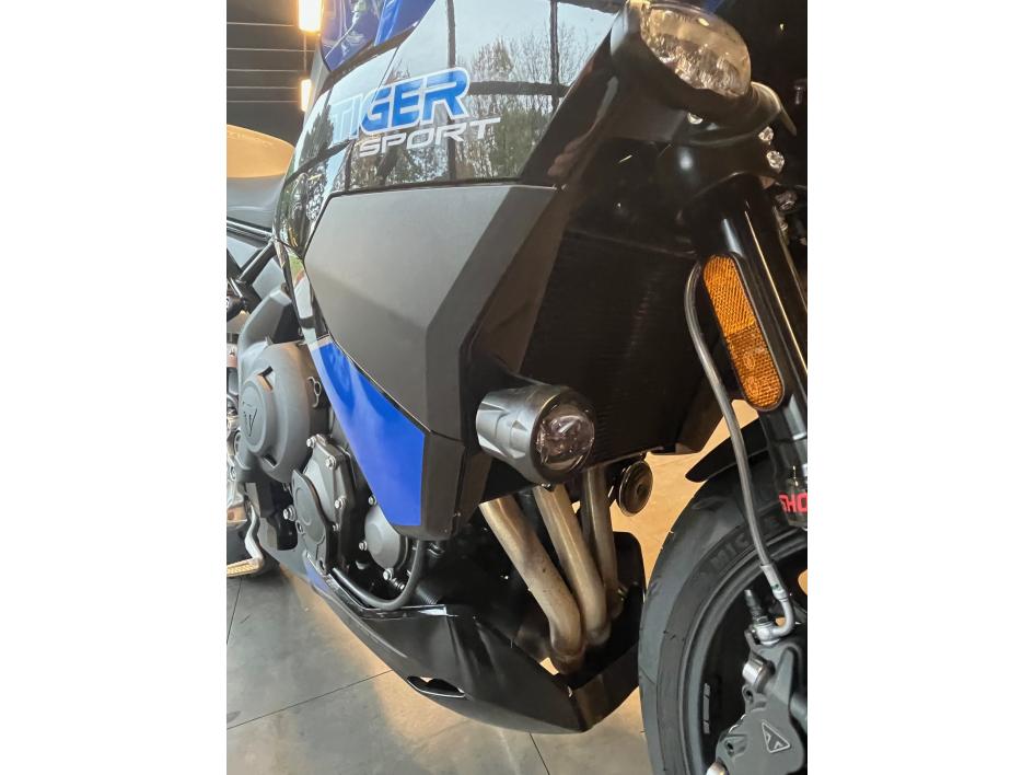 TRIUMPH 800 TIGER SPORT