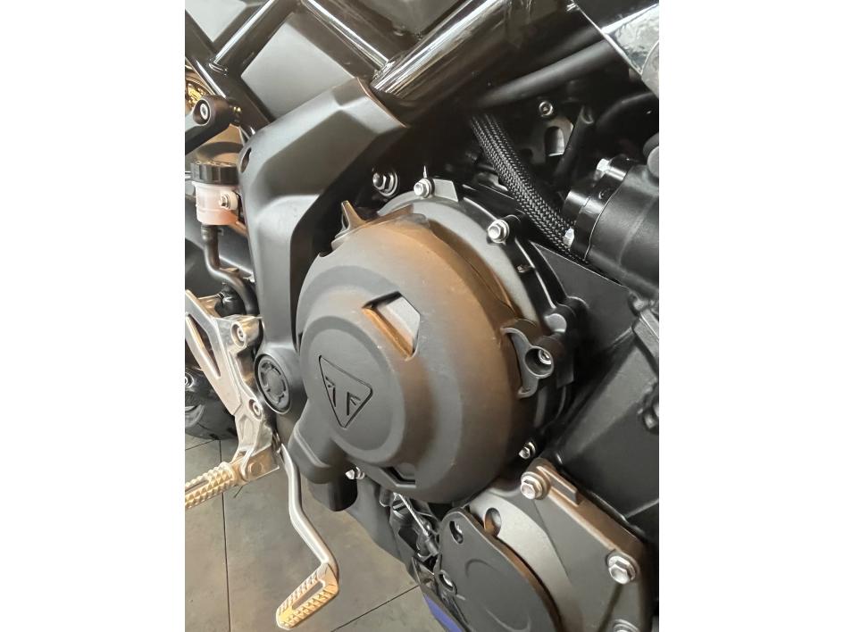 TRIUMPH 800 TIGER SPORT