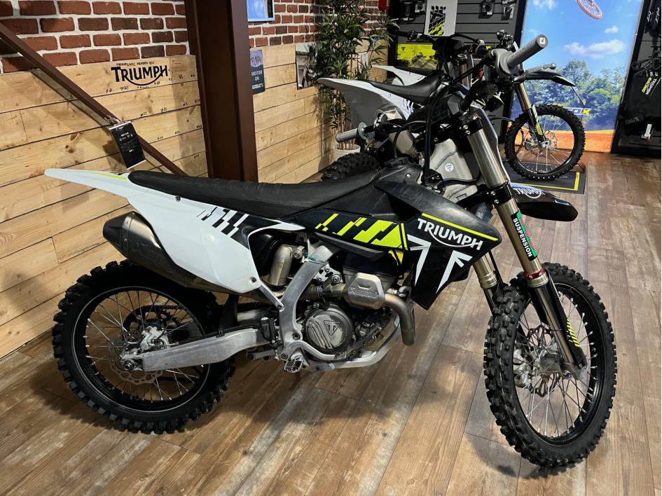 TRIUMPH TF250X