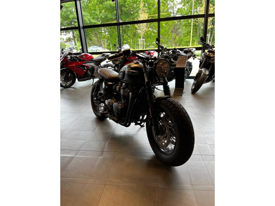 TRIUMPH BONNEVILLE T120 