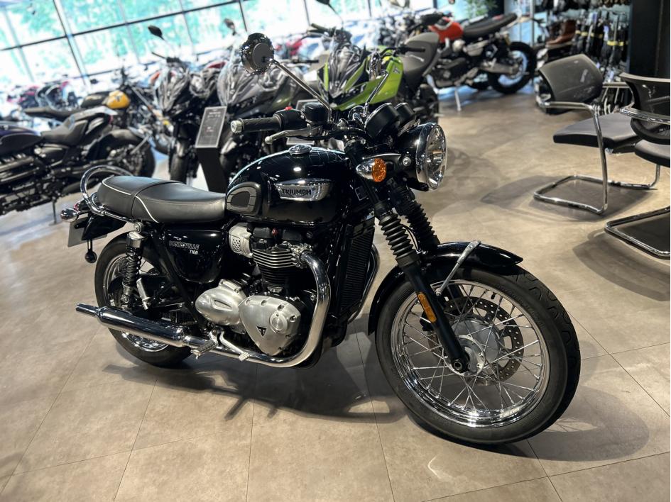 TRIUMPH BONNEVILLE T100 900 ELIGIBLE A2
