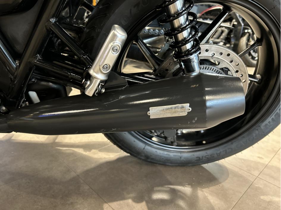 TRIUMPH STREET TWIN  900 - ELIGIBLE A2 - 5990 €