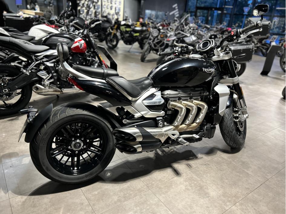 TRIUMPH ROCKET 3 R