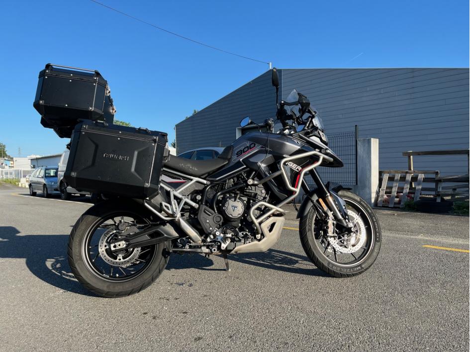 TRIUMPH Tiger 900 GT PRO SERIE 2 - 1ERE MAIN