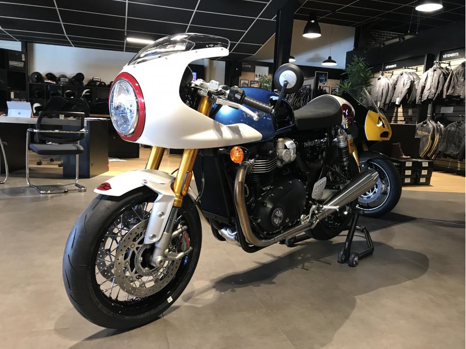 1200 THRUXTON RS TON-UP CAFE RACER