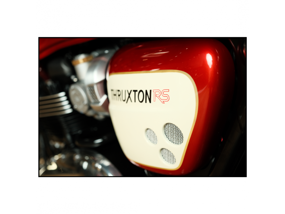 1200 TRUXTON RS CLASSIC CANDY RED & CREAM