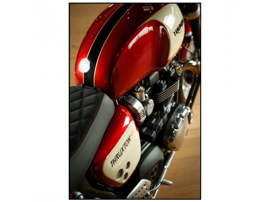 1200 TRUXTON RS CLASSIC CANDY RED & CREAM