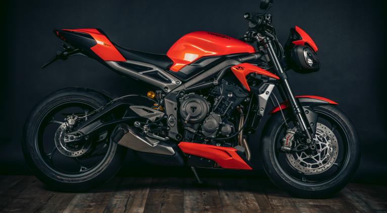 765 STREET TRIPLE RS LUCIFER ORANGE