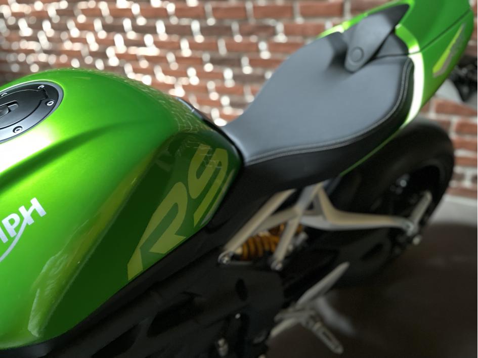 SPEED TRIPLE RS COSMIC GREEN