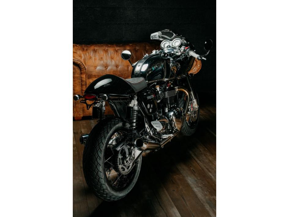 THRUXTON RS CHROME TRACK RACER